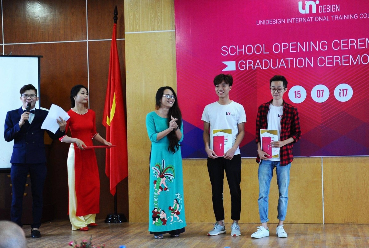 Buổi lễ tốt nghiệp tại Uni Design của Trần Đức Giang